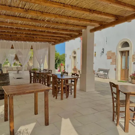 Bed & Breakfast Il Vecchio Torrino Aradeo