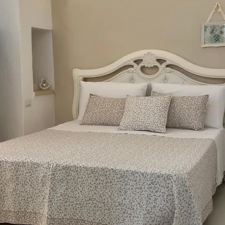 Il Vecchio Torrino 3* Aradeo
